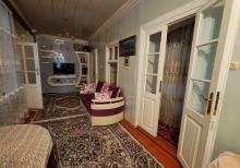 Bilgəhdə həyət evi satilir