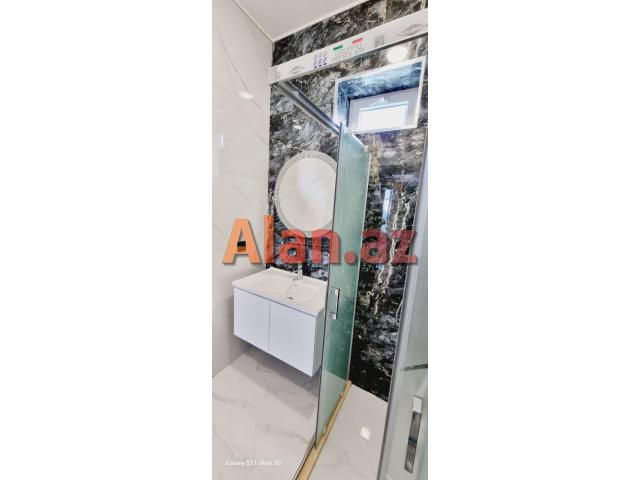 Buzovnada həyət evi satılır