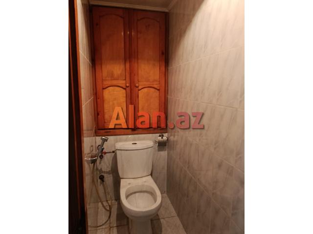 Gəncə prospektində qanuni 2 otaqlı mənzil