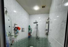 Nərimanovda qanuni 3 otaqlı mənzil