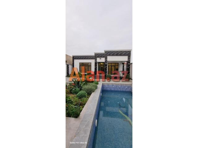 Buzovnada bağ evi satılır