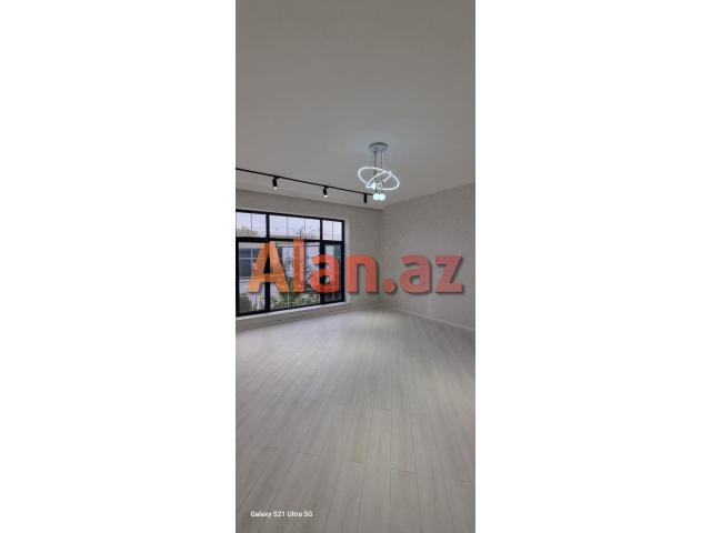 Buzovnada bağ evi satılır