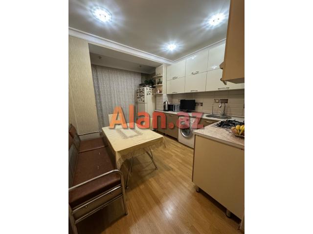 Xətai Hamam Sarayla üzbəüz qanuni 4 otaqlı mənzil