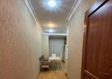 Xətai Hamam Sarayla üzbəüz qanuni 4 otaqlı mənzil