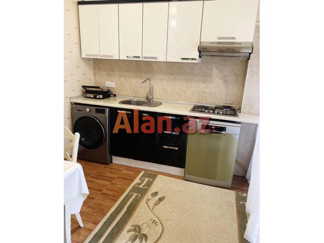 DİN-nin bınasında 3 otaqlı mənzil