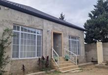 Buzovnada həyət evi satılır