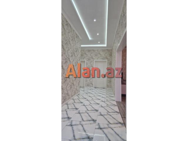 Buzovnada həyət evi satılır