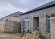 Buzovnada həyət evi satılır