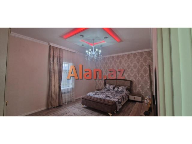 Buzovnada həyət evi satılır