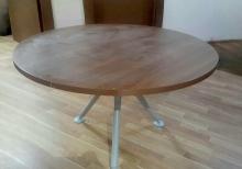 Kanada istehsalı Dairəvi ofis masası