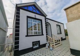 Maştağada həyət evi satılır