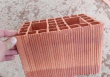 16 qəpikdən başlayan kərpiclər