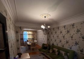 Qaraçuxurda məscidi yaxınlığında 4 otaqlı tam əşyalı mənzil