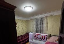 Qaraçuxurda məscidi yaxınlığında 4 otaqlı tam əşyalı mənzil