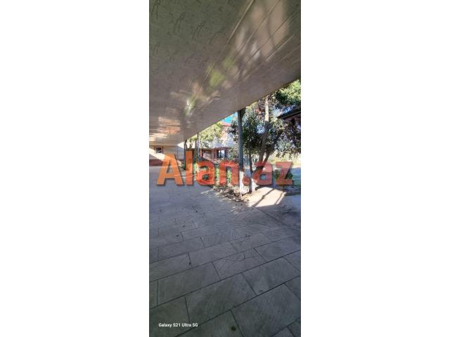 Buzovnada bağ evi satılır