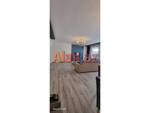 Buzovnada bağ evi satılır