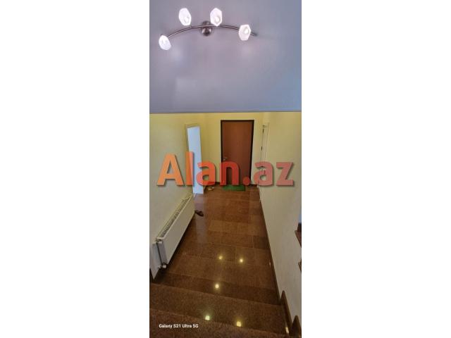 Buzovnada bağ evi satılır