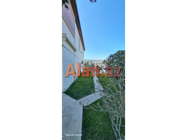 Buzovnada bağ evi satılır