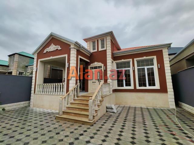 Məhəmmədi qəsəbəsində həyət evi satılır