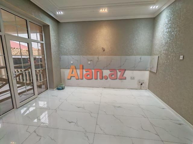 Məhəmmədi qəsəbəsində həyət evi satılır