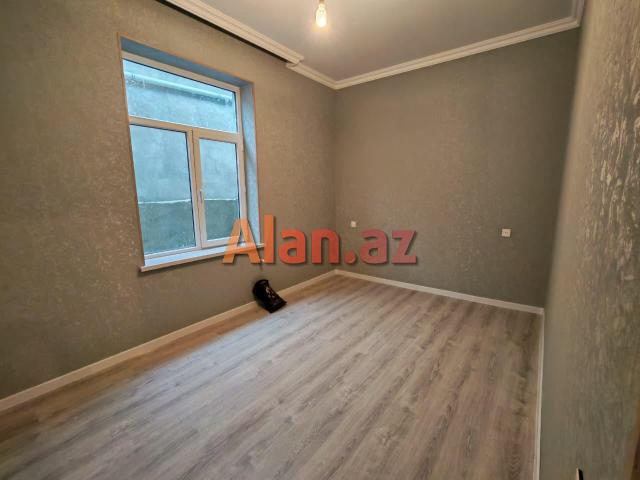 Məhəmmədi qəsəbəsində həyət evi satılır