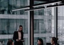 Ofisə aktiv menecer tələb olunur