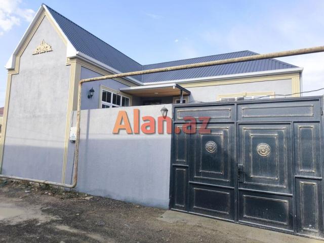 Ramanada həyət evi satılır