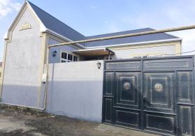 Ramanada həyət evi satılır