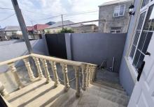 Ramanada həyət evi satılır