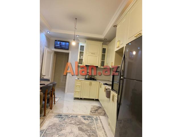 Əhmədli metrosuna yaxın 3 otaqlı tam əşyalı mənzil