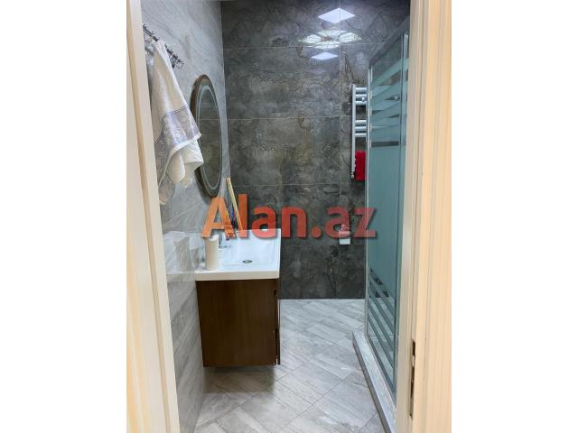 Əhmədli metrosuna yaxın 3 otaqlı tam əşyalı mənzil
