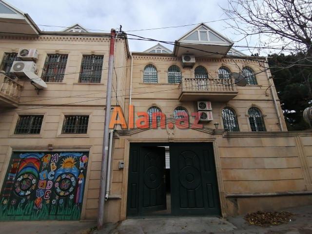 Biləcəridə Kupçalı 3 mərətbə 5 otaq villa