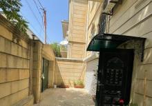 Biləcəridə Kupçalı 3 mərətbə 5 otaq villa