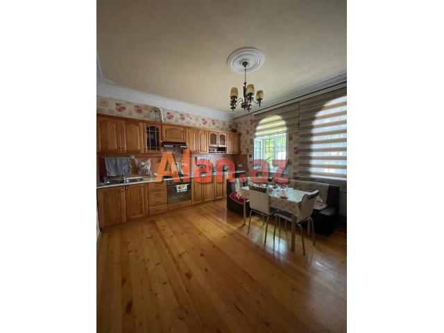 Biləcəridə Kupçalı 3 mərətbə 5 otaq villa
