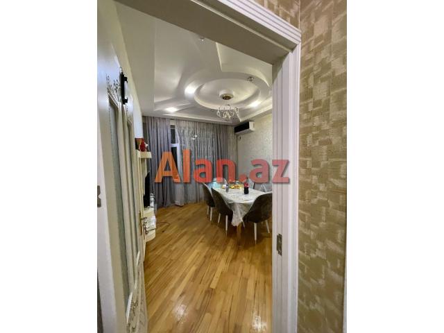 Zığ qəsəbəsində 2 otaqlı tam əşyalı əla mənzil