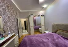 Zığ qəsəbəsində 2 otaqlı tam əşyalı əla mənzil