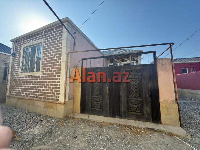 Binəqədidə 3 otaqlı həyət evi