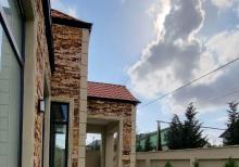 Buzovnada bağ evi satılır