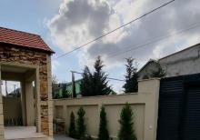 Buzovnada bağ evi satılır