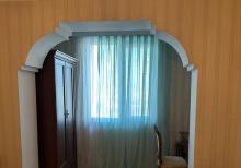 Atatürk prospektində ekspermental daş binada 3 otaqlı mənzil satılır