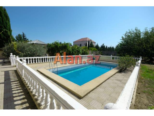 Buzovnada bağ evi satılır