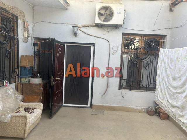 Ramanada həyət evi satılır