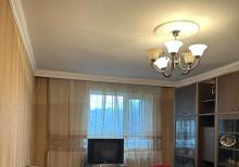 Gəncə prospektində 3 otaqlı əla mənzil