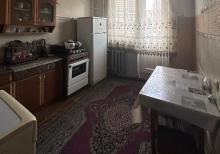 Gəncə prospektində 3 otaqlı əla mənzil