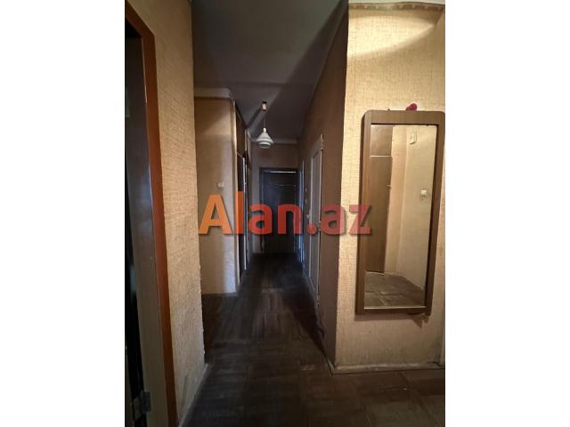 Gəncə prospektində 3 otaqlı əla mənzil