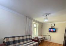 Qara Qarayev metrosu yaxınlığında 2 otaqlı əla mənzil