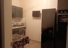 Razində 3 otaqlı tam əşyalı əla mənzil