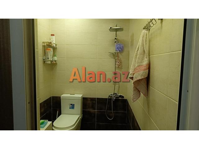 Razində 3 otaqlı tam əşyalı əla mənzil