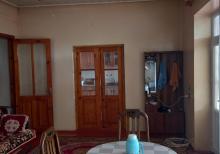 Bilgəhdə həyət evi satilir