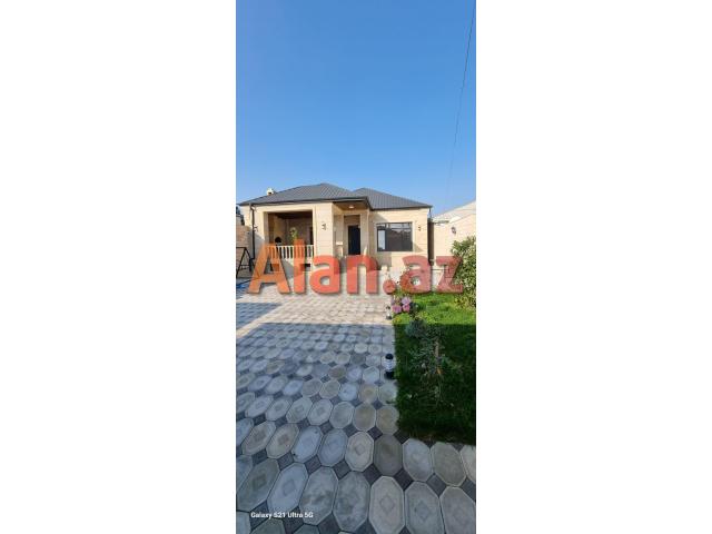 Buzovnada bağ evi satılır